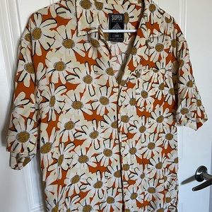Men’s Floral Button-Up